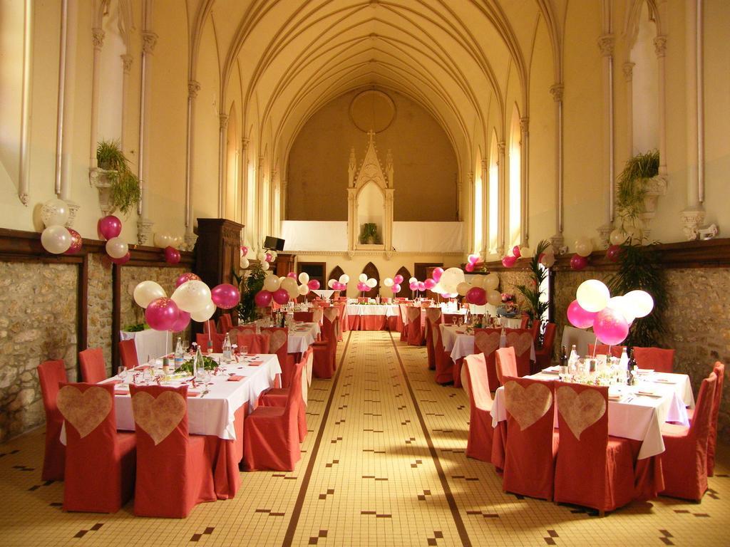 Hotel-Restaurant De L'Abbaye Plancoët Kültér fotó