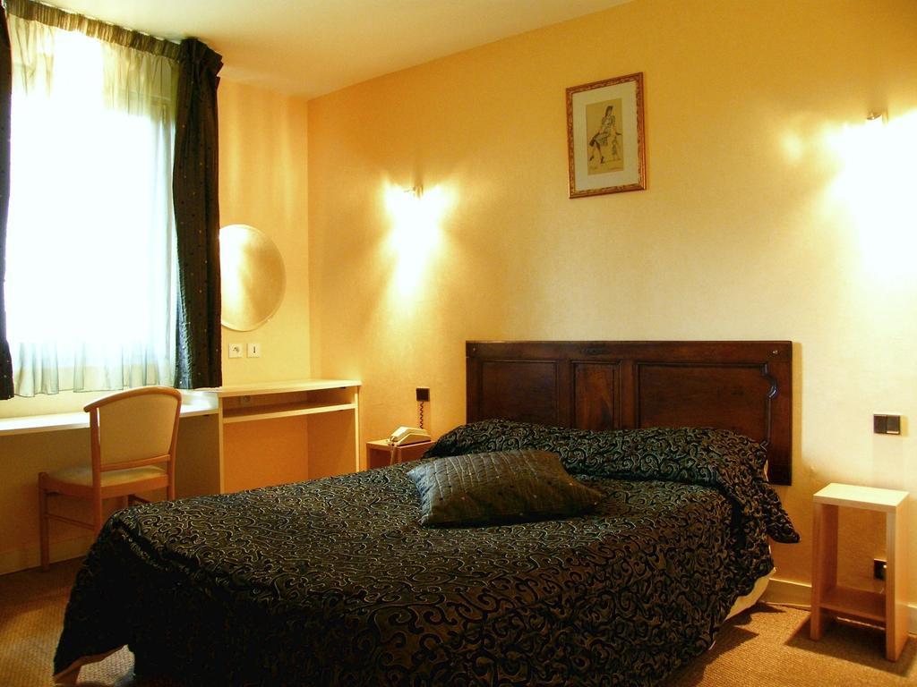 Hotel-Restaurant De L'Abbaye Plancoët Kültér fotó